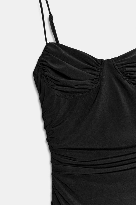 Robe midi à bretelles et fronces