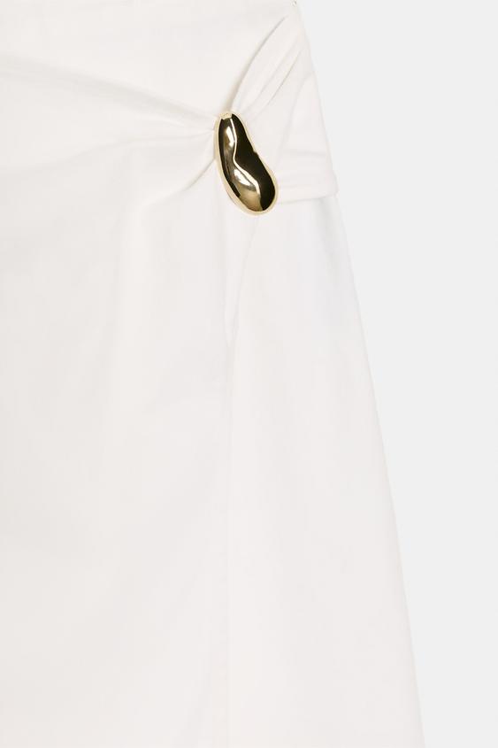 Robe midi contrastée à détail métallique