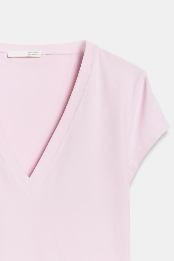 T-shirt à décolleté en V