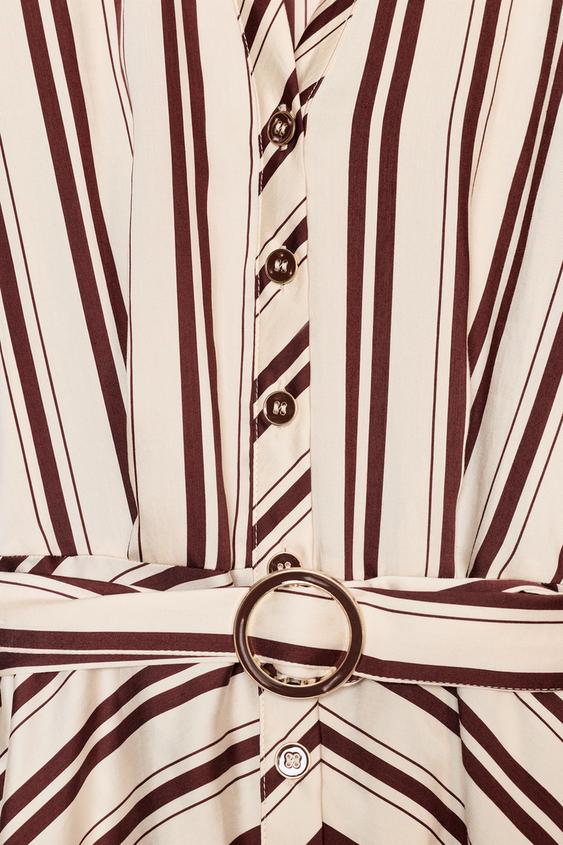 Robe midi à rayures avec ceinture