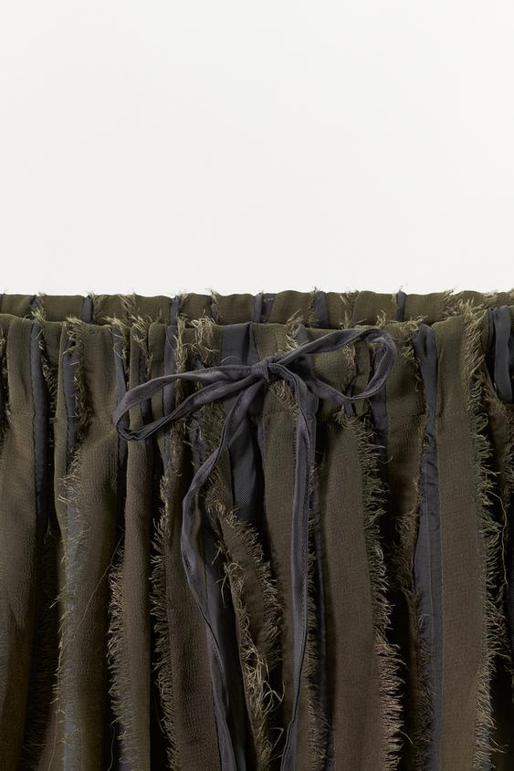 Pantalon large contrasté