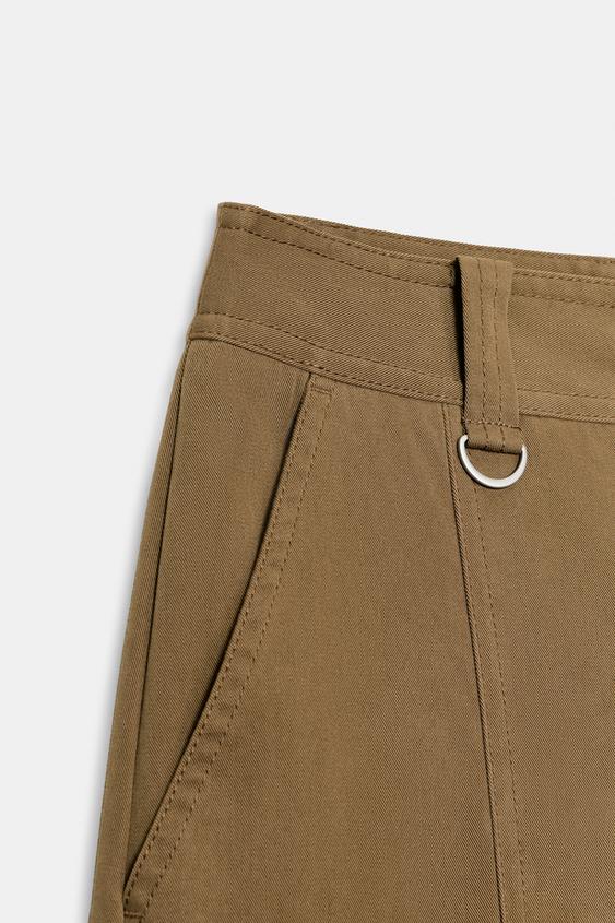Pantalon coupe barrel à poches cargo