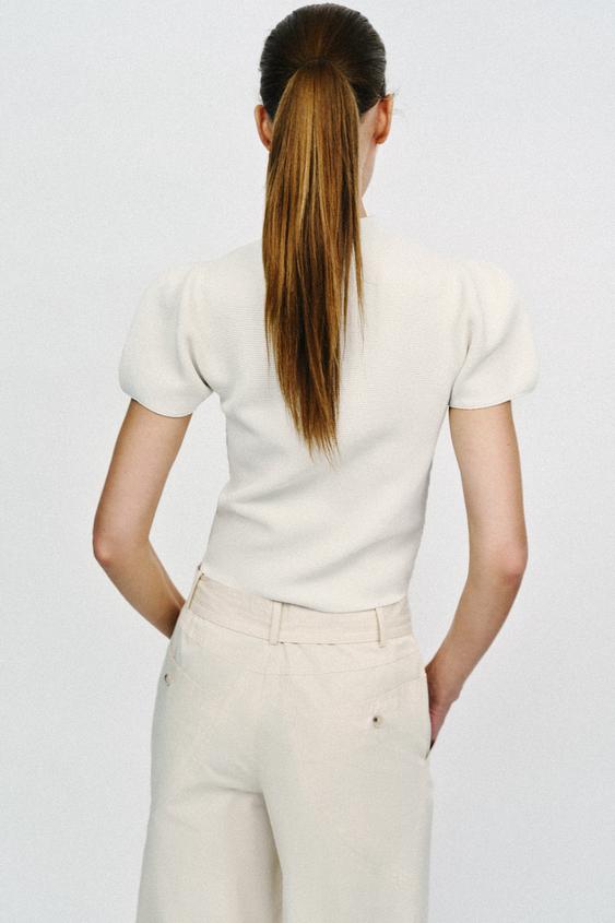 Top en maille à manches bouffantes