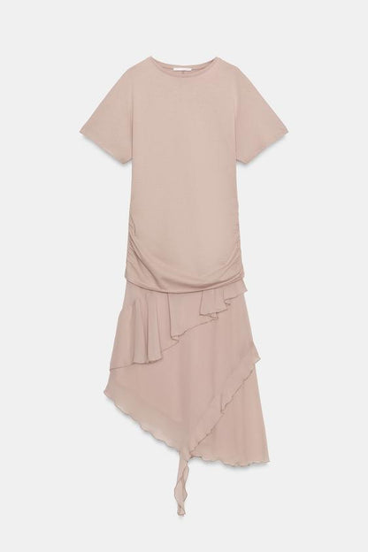 Robe contrastée à volants