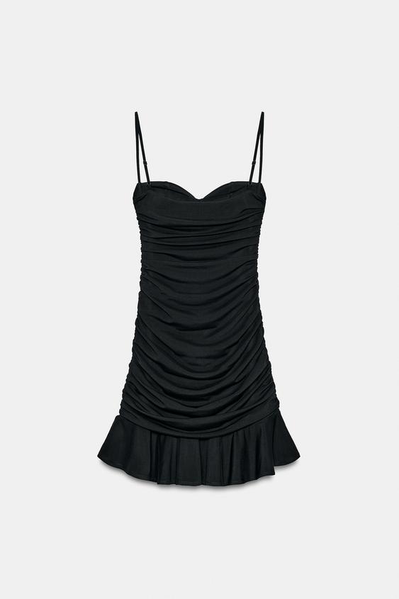 Robe drapée à volant