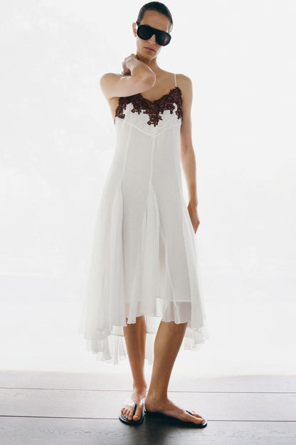 Robe en dentelle ZW Collection