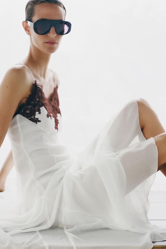 Robe en dentelle ZW Collection