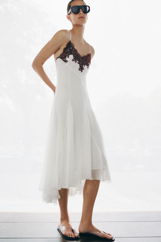 Robe en dentelle ZW Collection