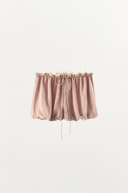 Short ballon à rayures et dentelle