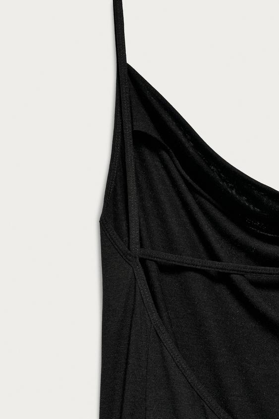 Robe longue drapée Marisa Berenson x Zara