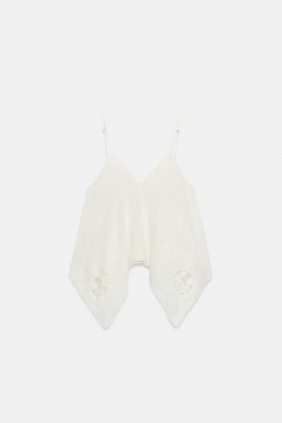 Top asymétrique brodé en mousseline