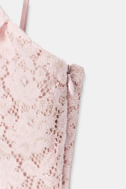 Robe mini en dentelle ballon