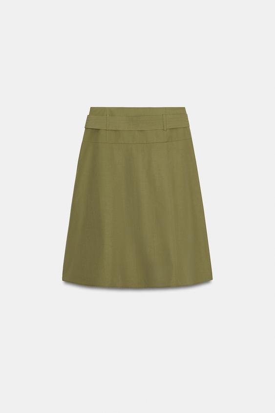Jupe midi avec ceinture