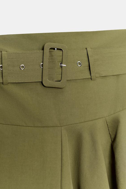 Jupe midi avec ceinture