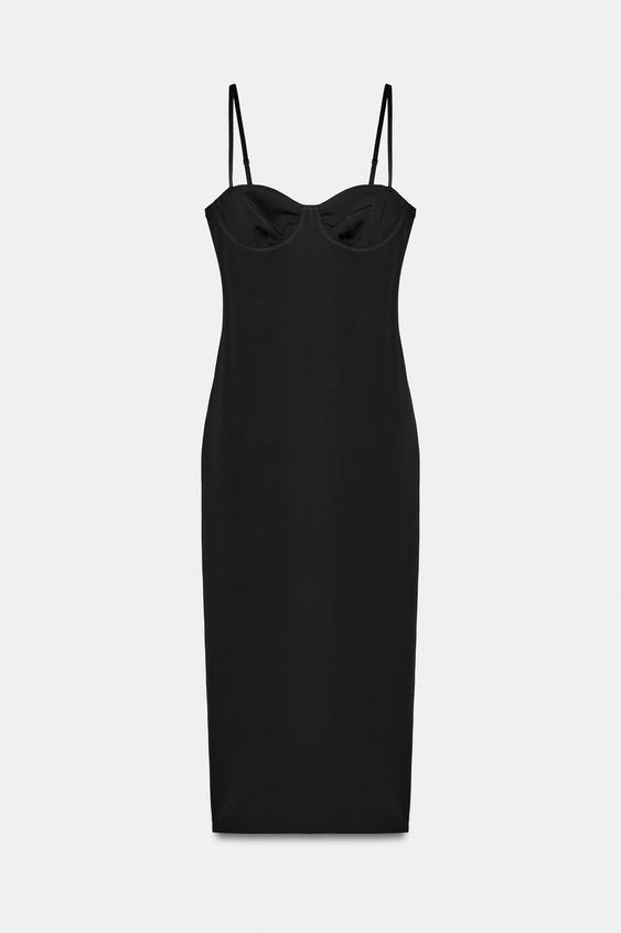 Robe à décolleté cœur