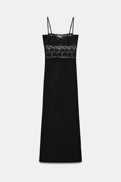 Robe contrastée en dentelle