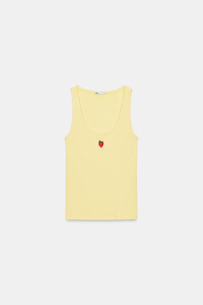 Top à broderie sur le devant