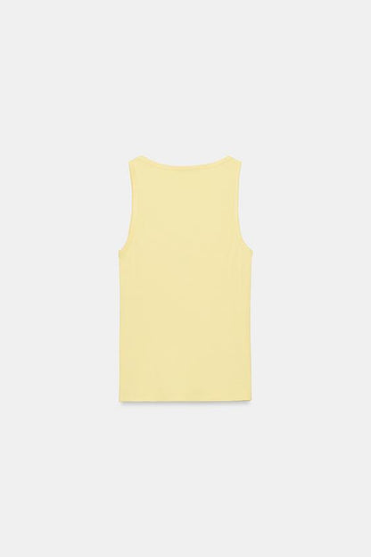 Top à broderie sur le devant