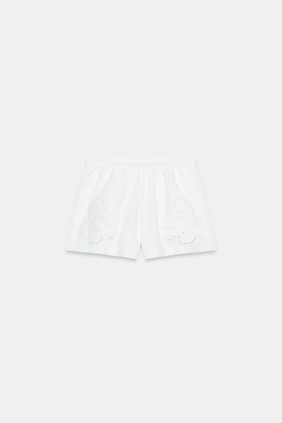 Short brodé