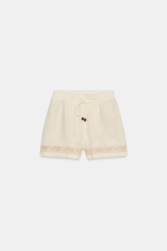 Short brodé à taille élastique