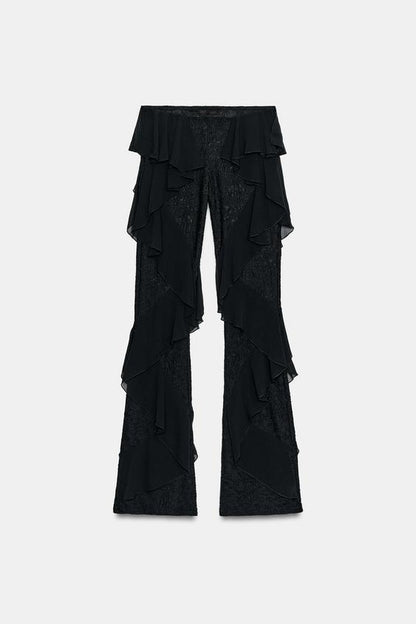 Pantalon en dentelle à volants
