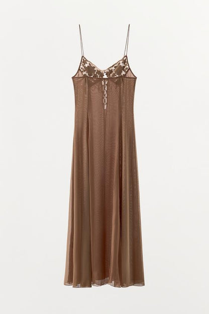 Robe contrastée au crochet