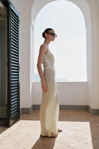 Pantalon contrasté au crochet