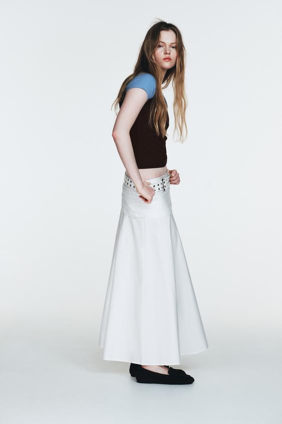 Jupe midi à volume