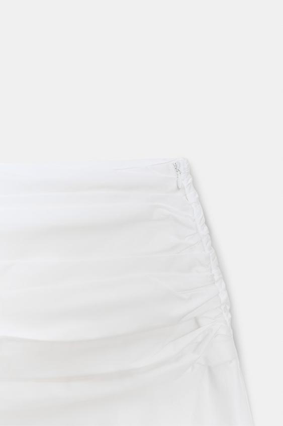 Jupe midi à volume