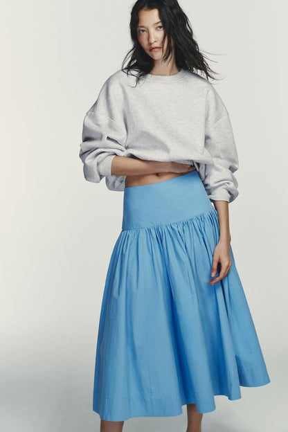 Jupe midi à volume