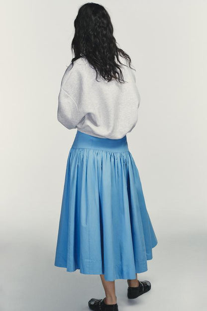 Jupe midi à volume
