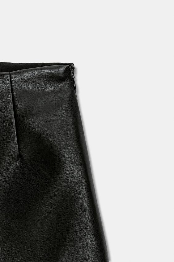 Short taille haute effet cuir