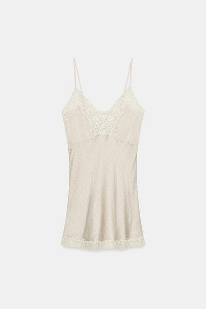 Robe courte brodée ZW Collection