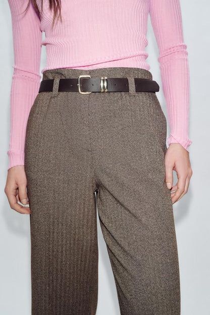 Pantalon chevrons avec ceinture
