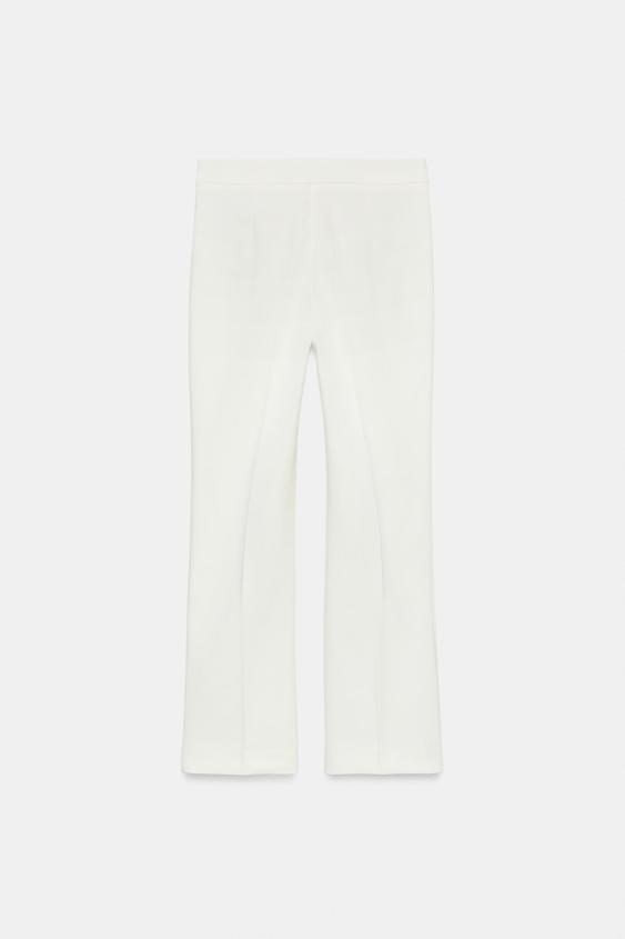 Pantalon légèrement évasé