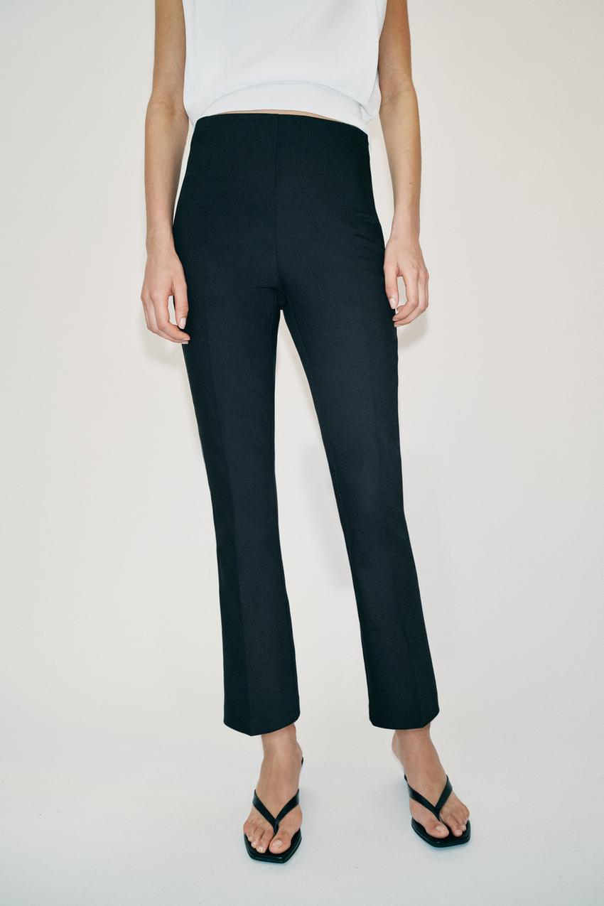 Pantalon légèrement évasé