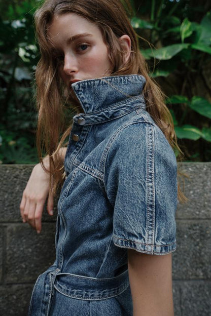 Robe Z1975 mini en denim avec ceinture