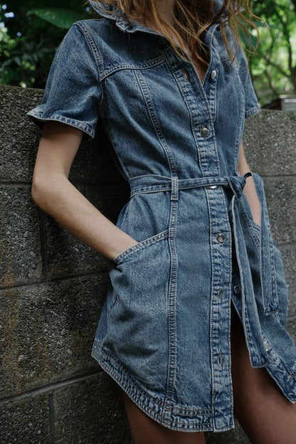 Robe Z1975 mini en denim avec ceinture