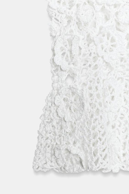 Top en maille crochetée à fleurs