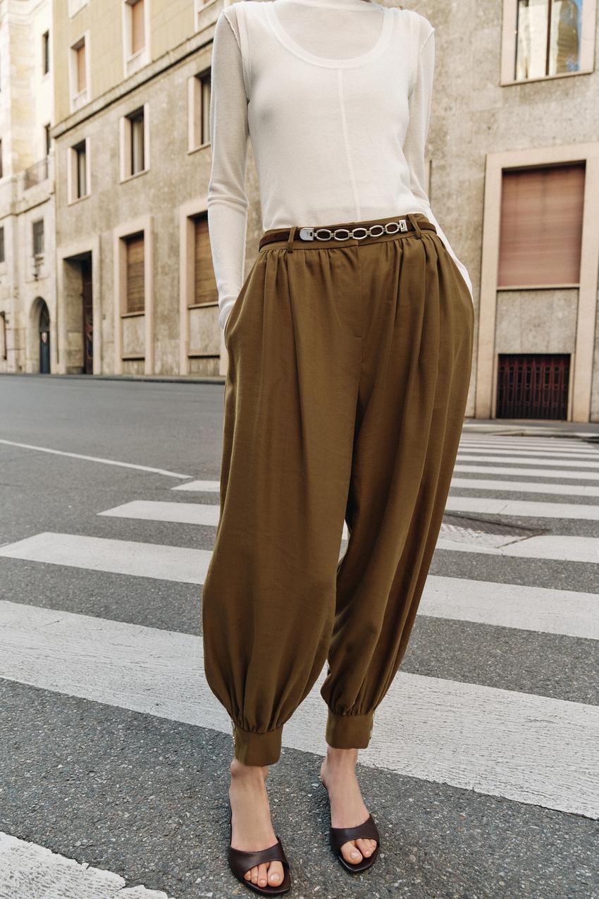 Pantalon bouffant avec ceinture chaîne