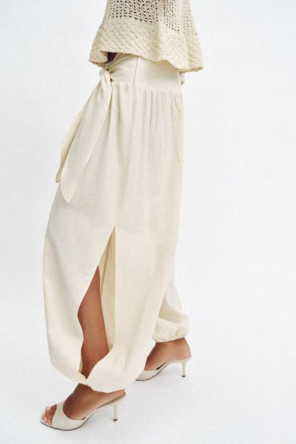 Pantalon bouffant à lien noué