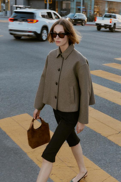 Manteau court en laine