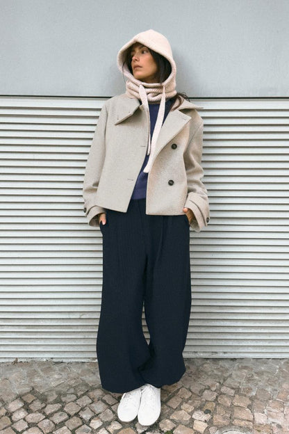 Manteau court à col montant