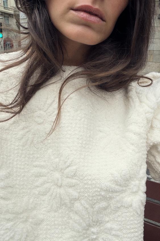 Top en maille à manches bouffantes