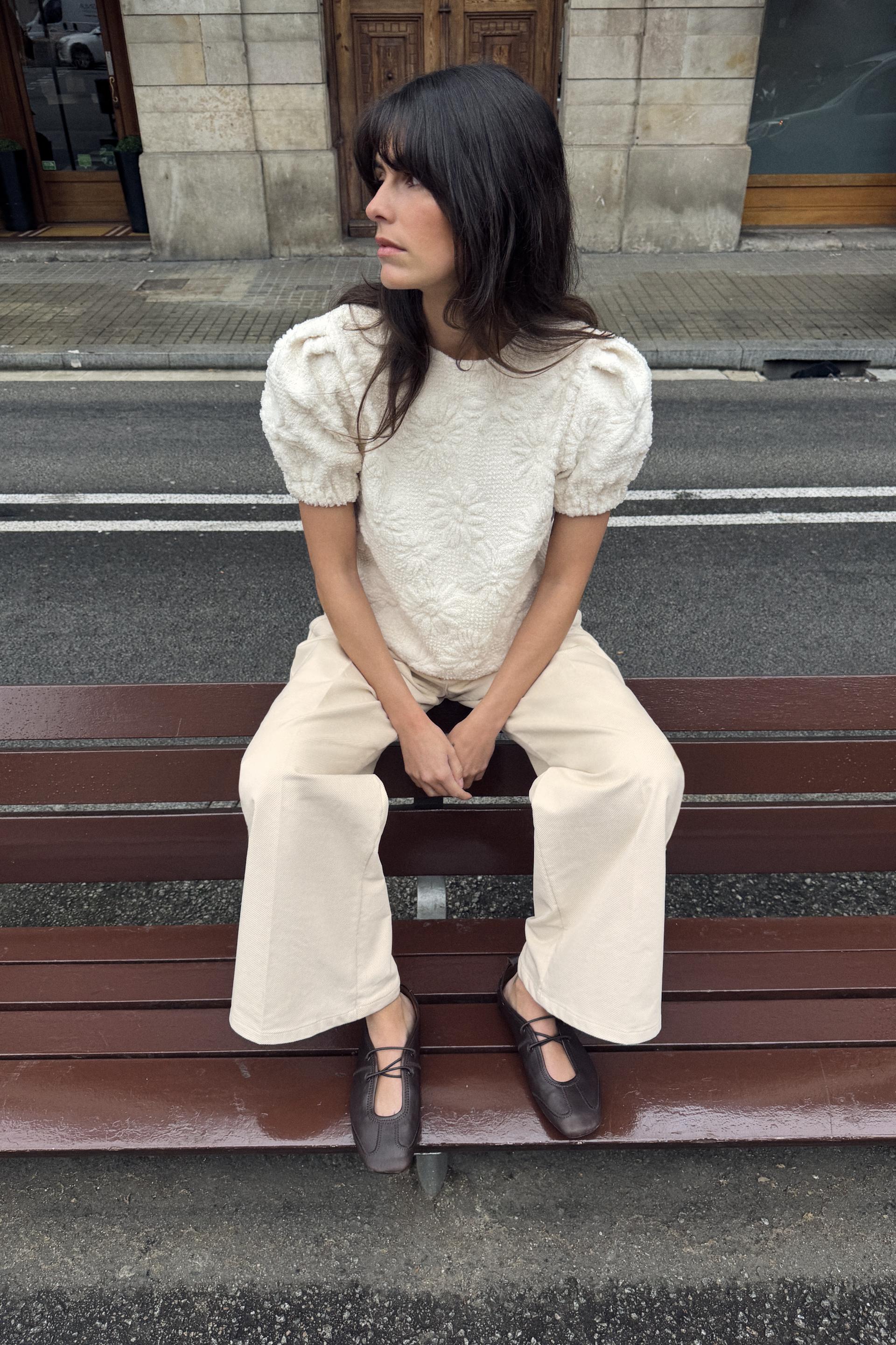 Top en maille à manches bouffantes