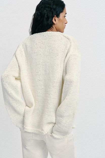 Pull en maille à décolleté en V