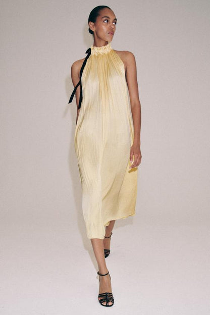 Robe dos-nu satinée ZW Collection