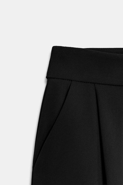 Pantalon palazzo à bouton doré