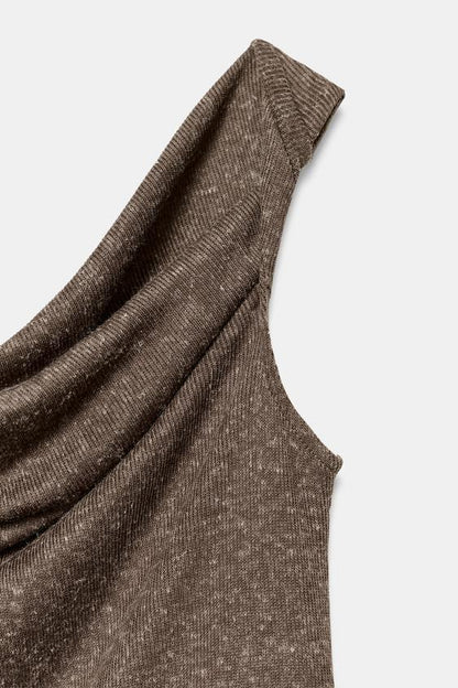 Top texturé asymétrique