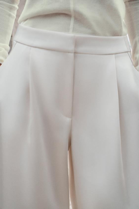 Pantalon coupe barrel satiné